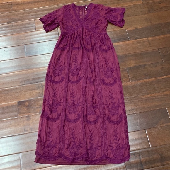 PinkBlush Burgandy lace overlay maxi maternity - Picture 5 of 7